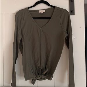 Long sleeve tie shirt